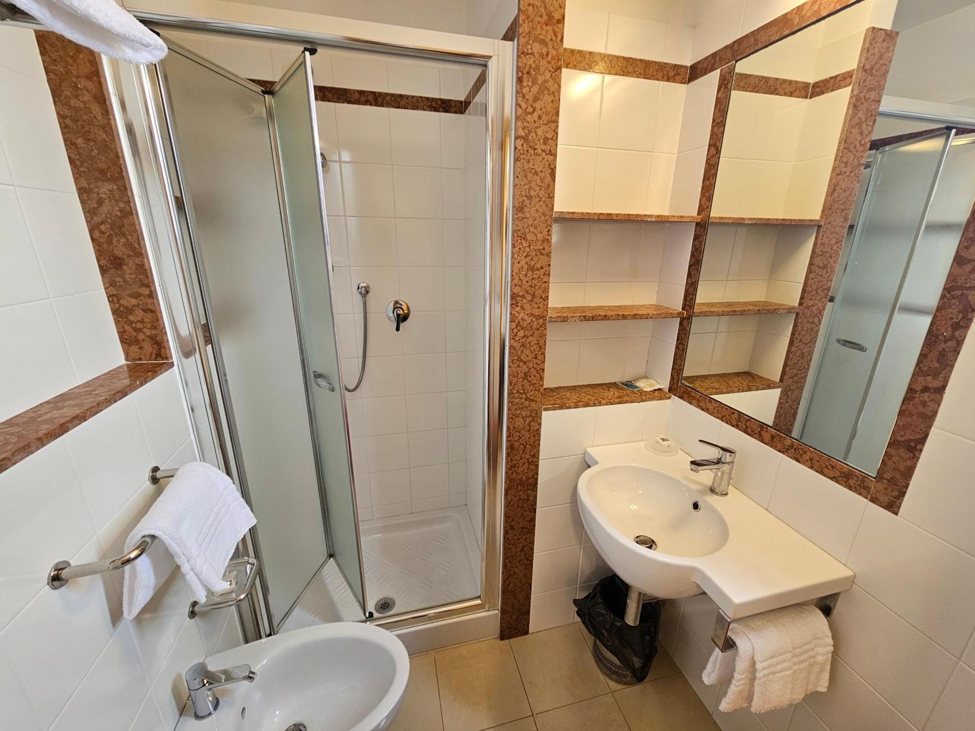 Hotel Fiorella Senigallia Eksteriør billede
