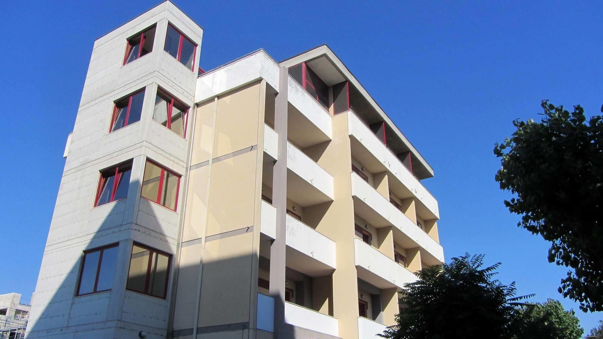 Hotel Fiorella Senigallia Eksteriør billede