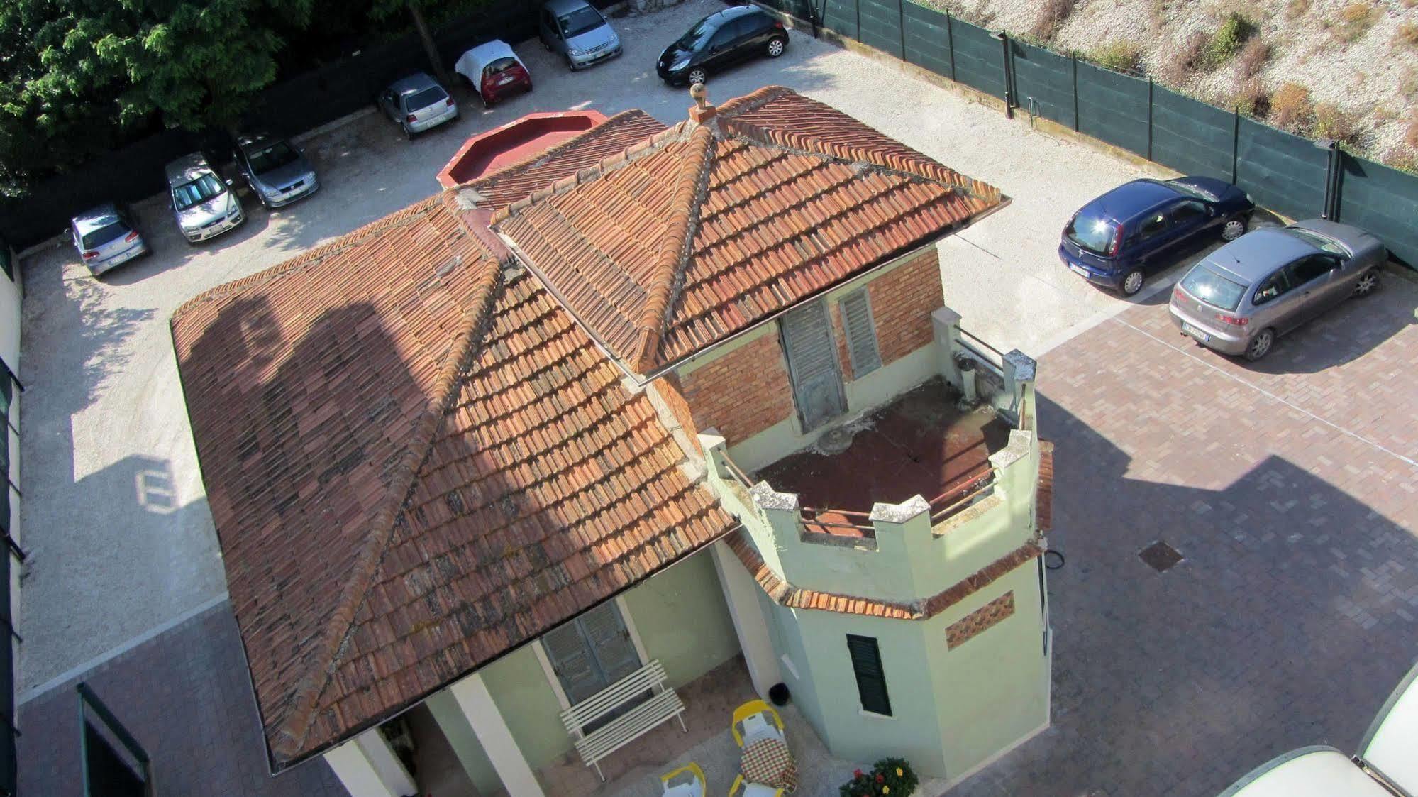 Hotel Fiorella Senigallia Eksteriør billede
